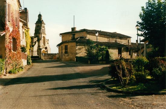 Entrée de Baron avec les maisons qui vont être détruite