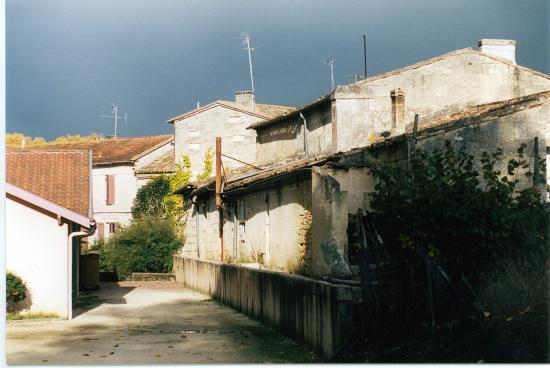 Maisons en 1998 a coté de la salle des fêtes